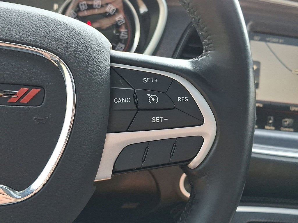 2016 Dodge Challenger SXT Plus