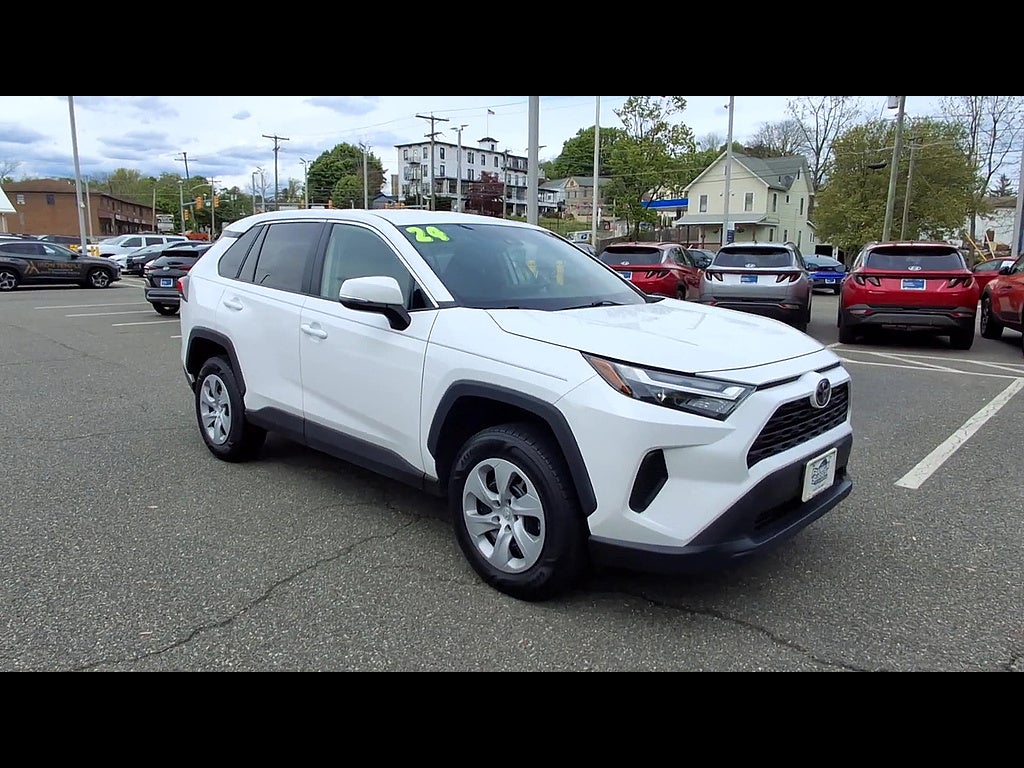 2024 Toyota RAV4 LE