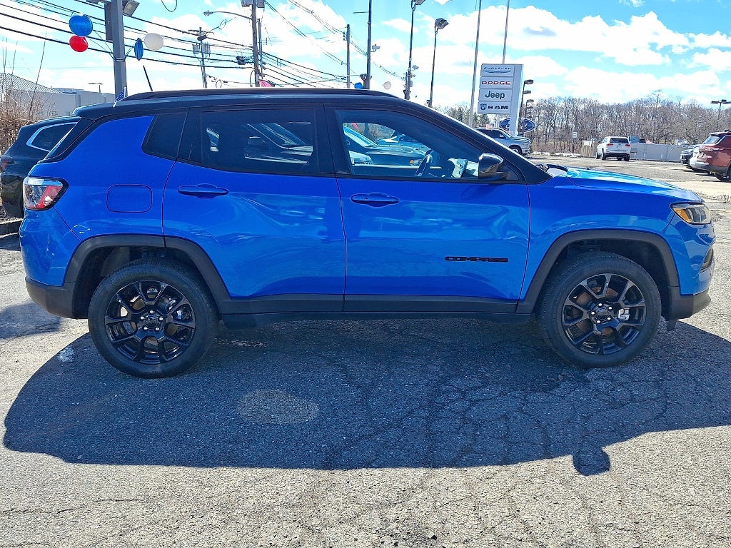 2022 Jeep Compass Altitude