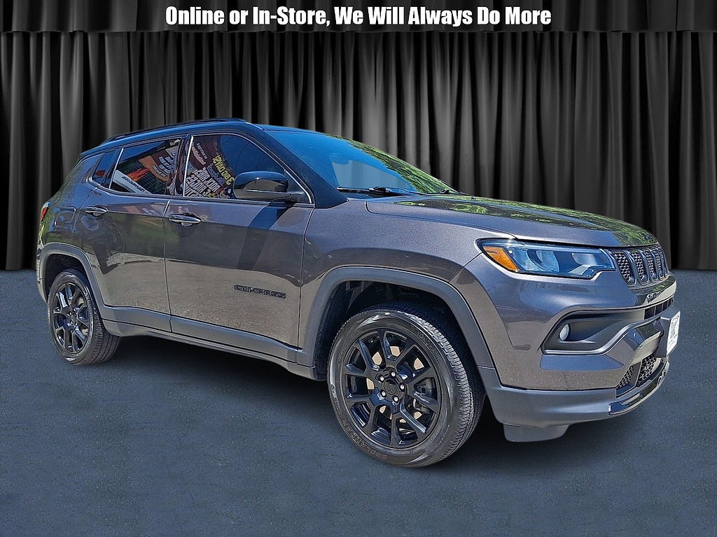 2023 Jeep Compass Altitude