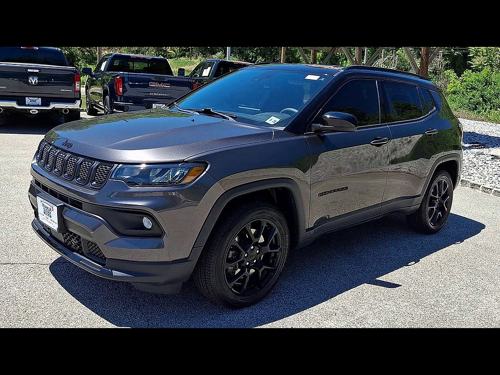 2023 Jeep Compass Altitude