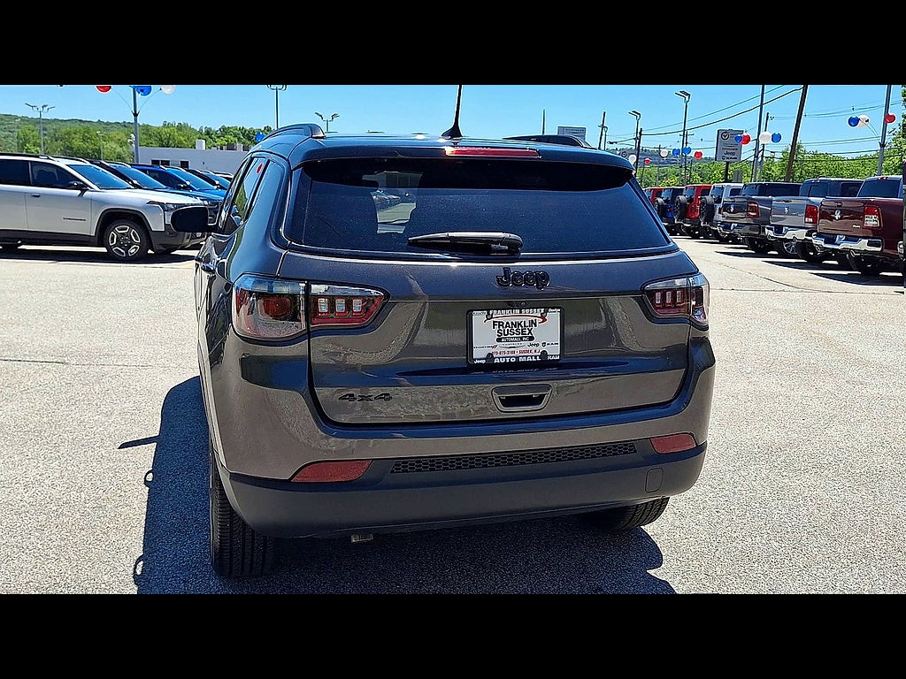 2023 Jeep Compass Altitude