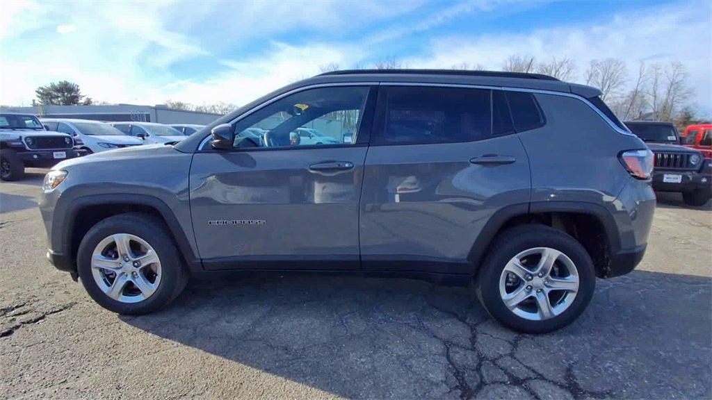 2023 Jeep Compass Latitude