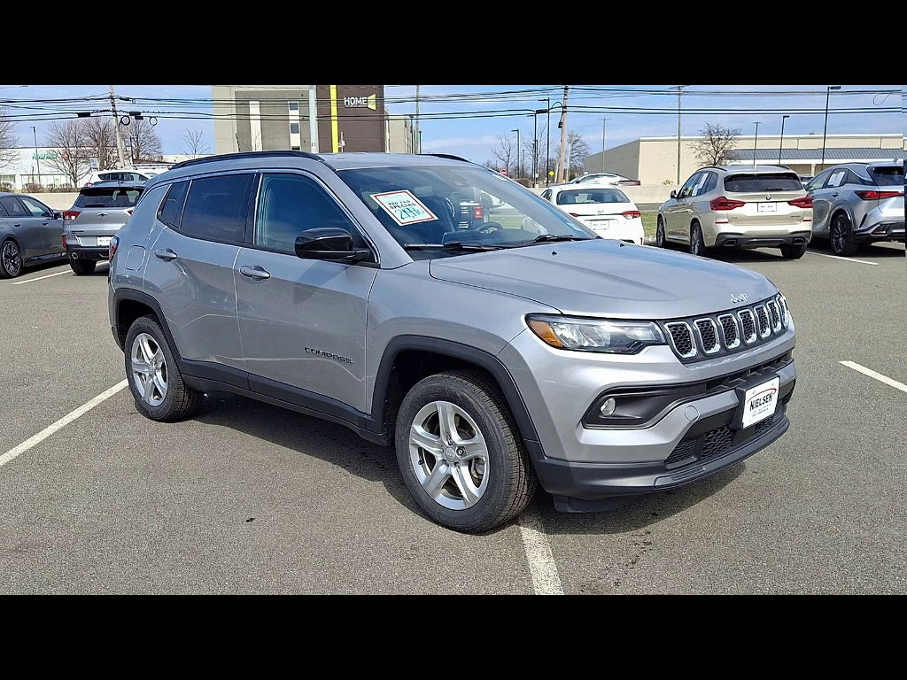 2023 Jeep Compass Latitude