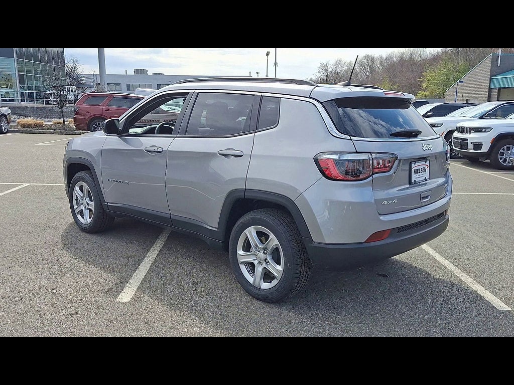 2023 Jeep Compass Latitude