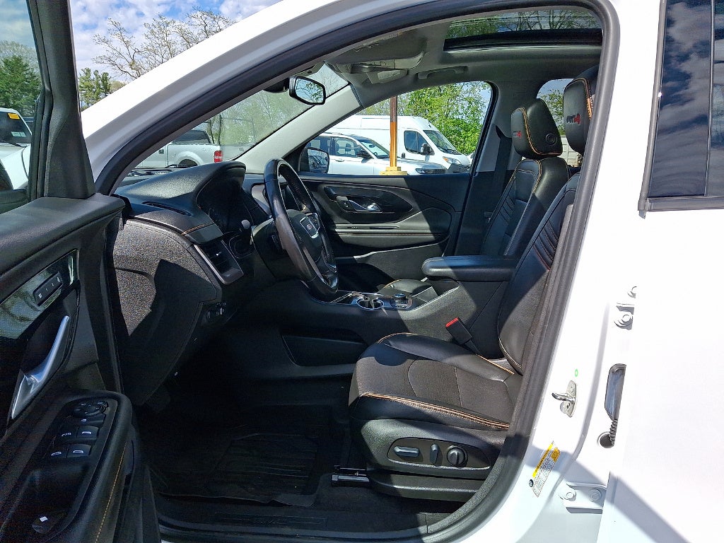 2022 GMC Terrain AT4
