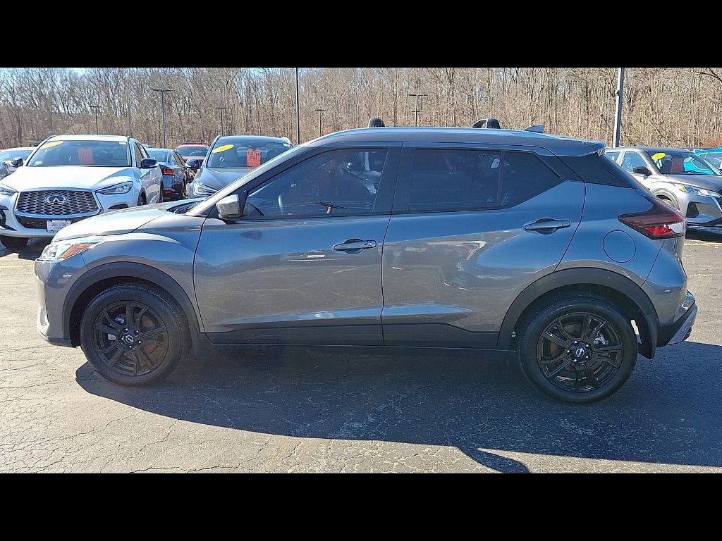 2024 Nissan Kicks SV