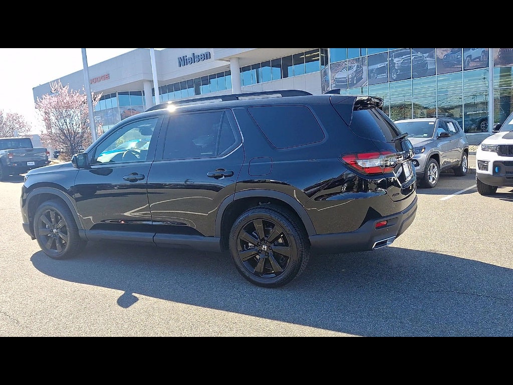 2025 Honda Pilot Black Edition
