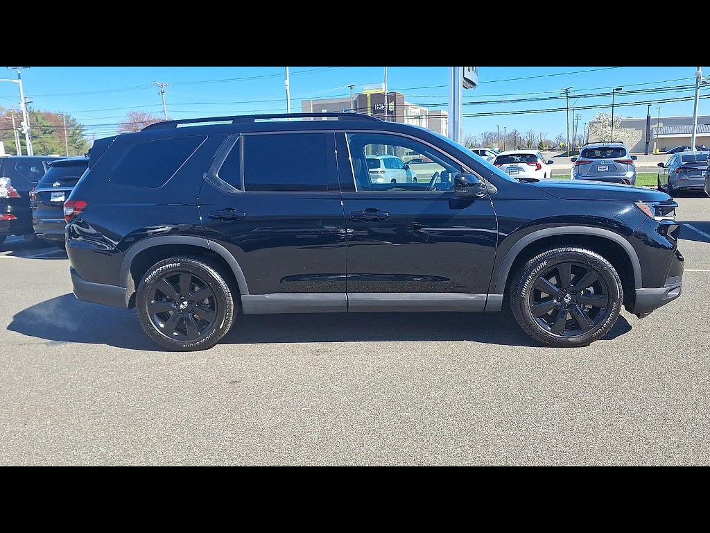 2025 Honda Pilot Black Edition