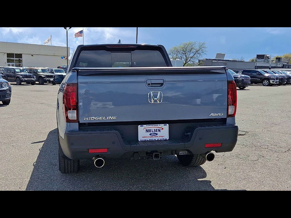 2023 Honda Ridgeline Black Edition