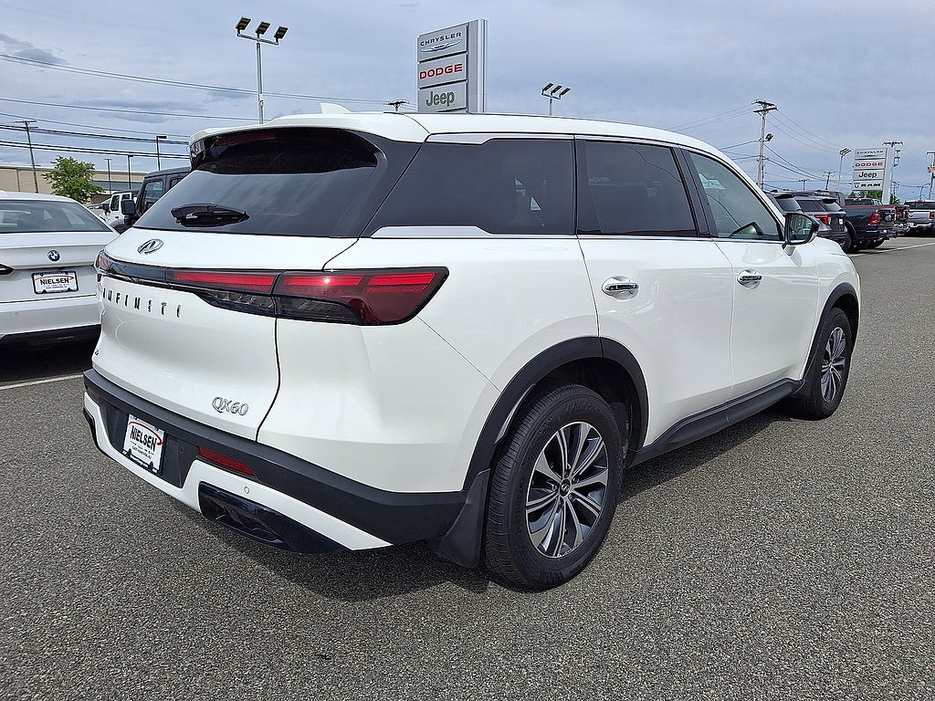 2025 INFINITI QX60 Pure