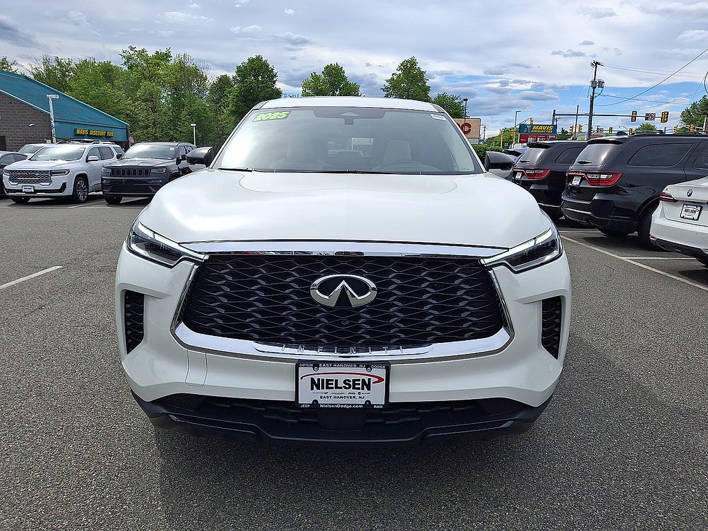 2025 INFINITI QX60 Pure