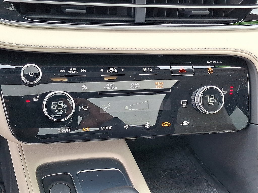 2025 INFINITI QX60 Pure