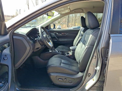 2020 Nissan Rogue SL