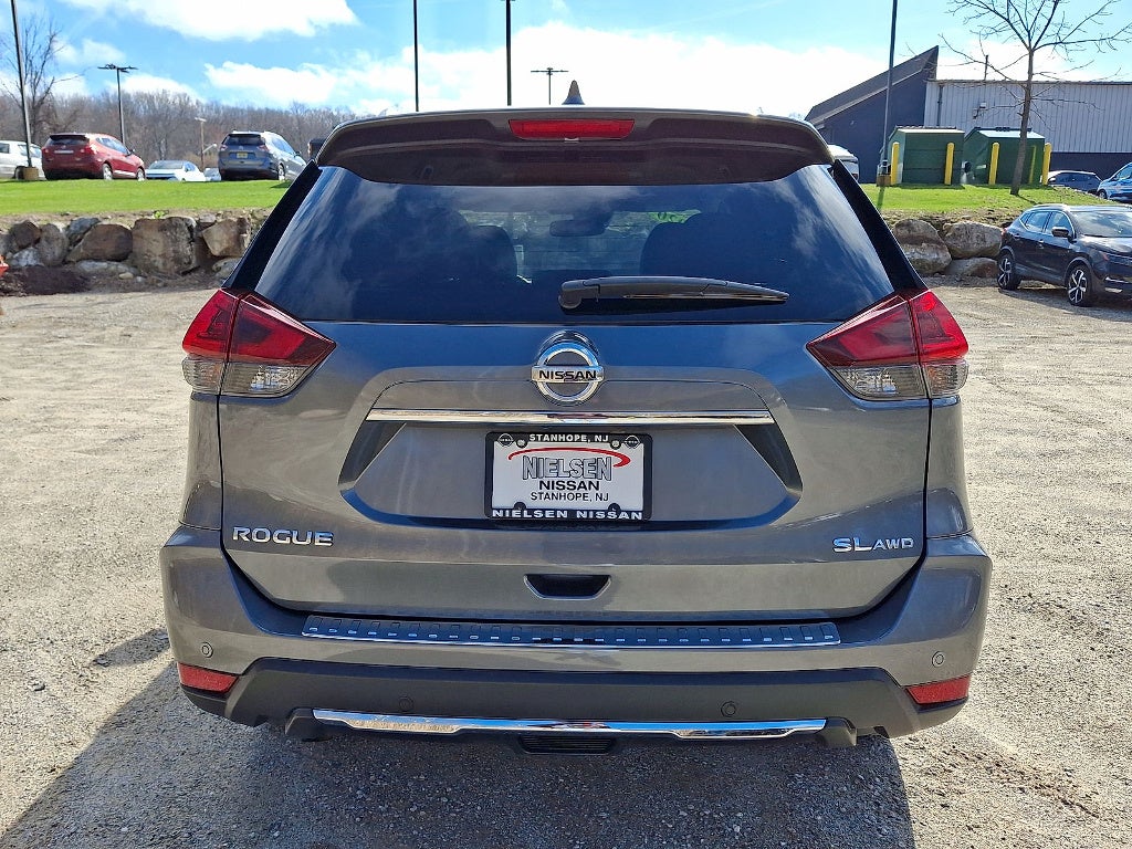 2020 Nissan Rogue SL