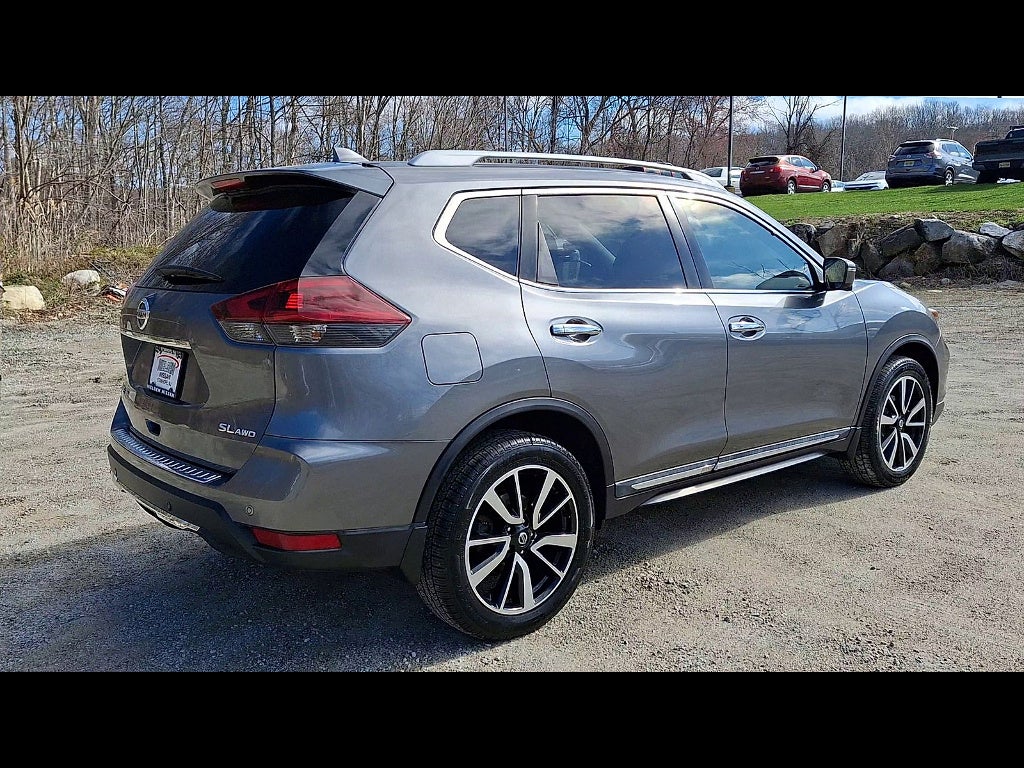 2020 Nissan Rogue SL