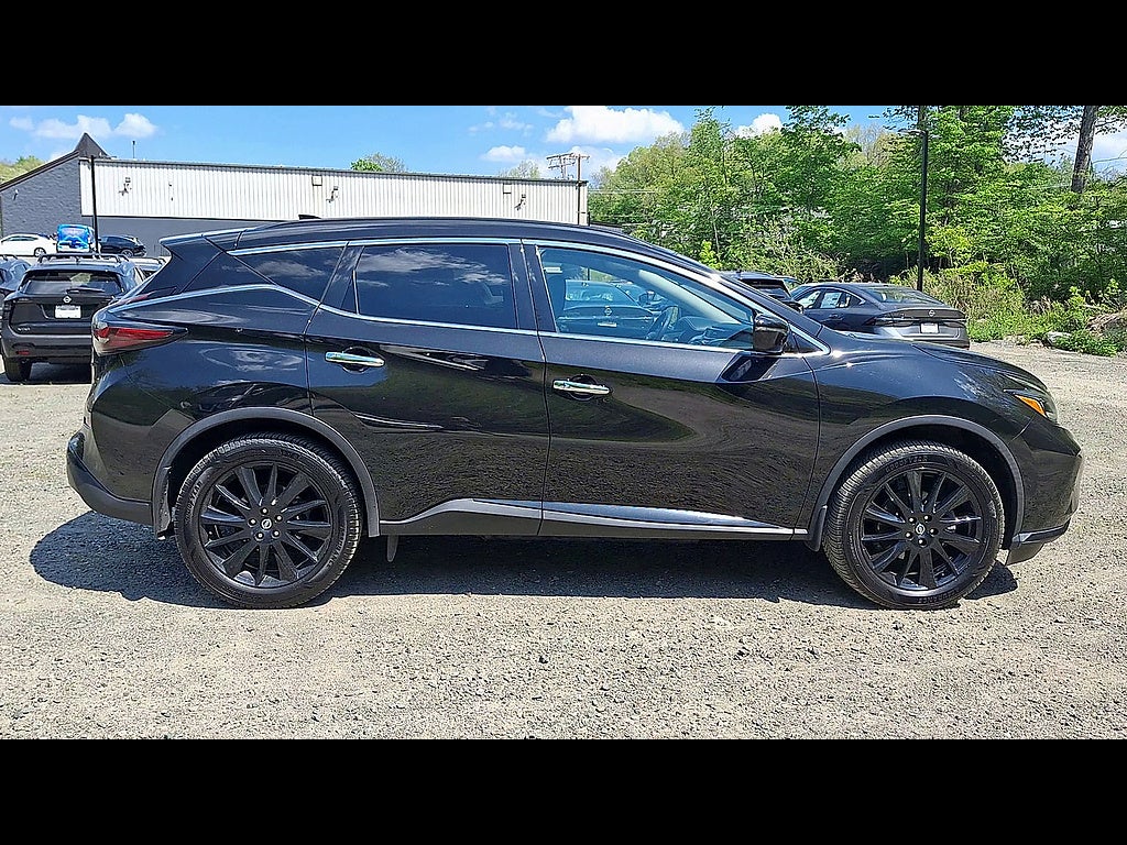 2022 Nissan Murano SV