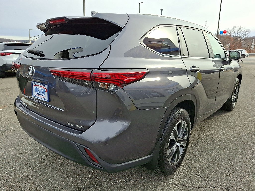 2023 Toyota Highlander XLE