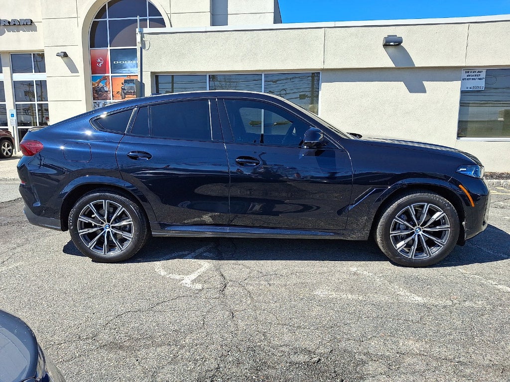 2026 BMW X6 xDrive40i xDrive40i