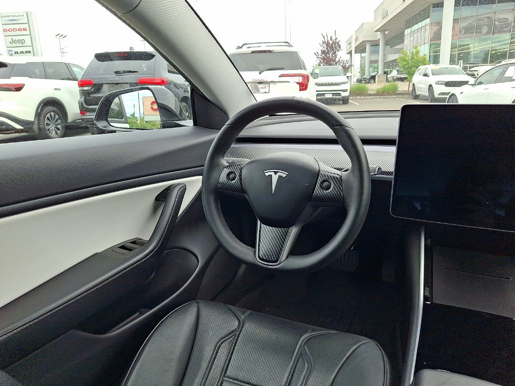 2020 Tesla Model 3 Standard Range
