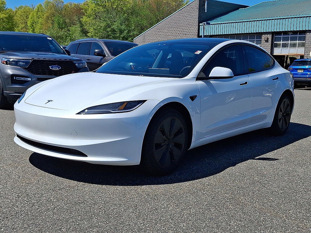 2025 Tesla Model 3 Long Range