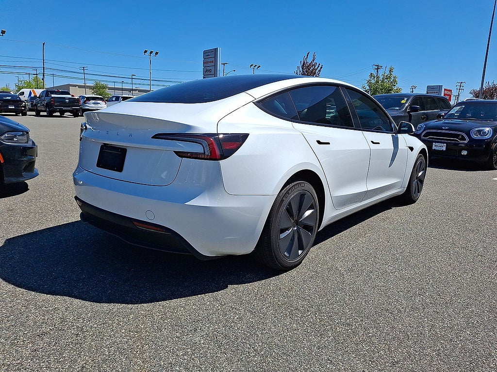 2025 Tesla Model 3 Long Range