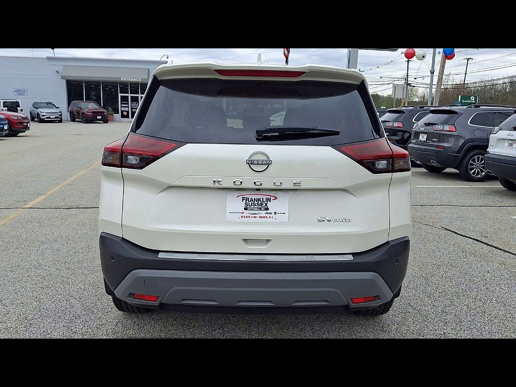 2023 Nissan Rogue SV
