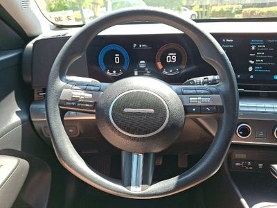 2025 Hyundai Kona SE