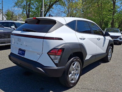 2025 Hyundai Kona SE