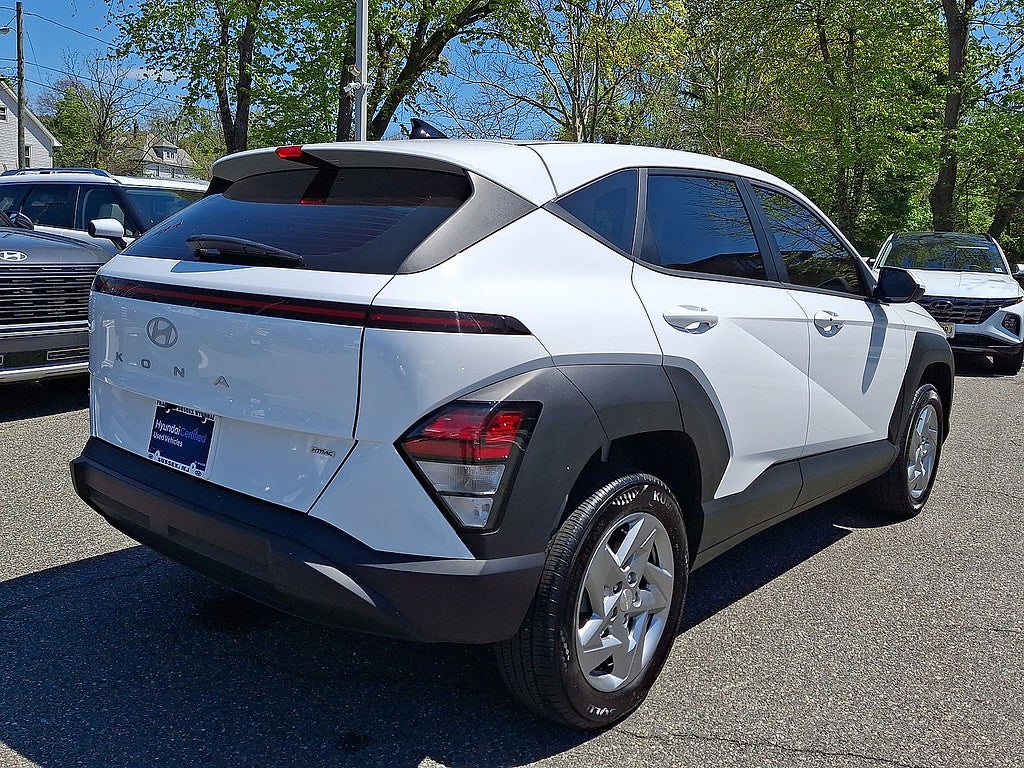 2025 Hyundai Kona SE