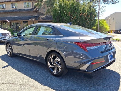 2024 Hyundai Elantra Limited