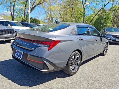 2024 Hyundai Elantra Limited