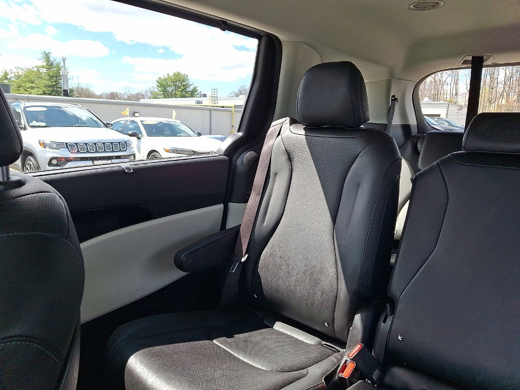 2024 Kia Carnival MPV EX