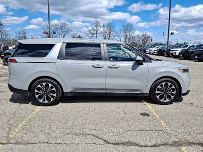 2024 Kia Carnival MPV EX