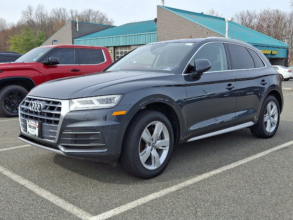 2019 Audi Q5 2.0T quattro Premium Plus