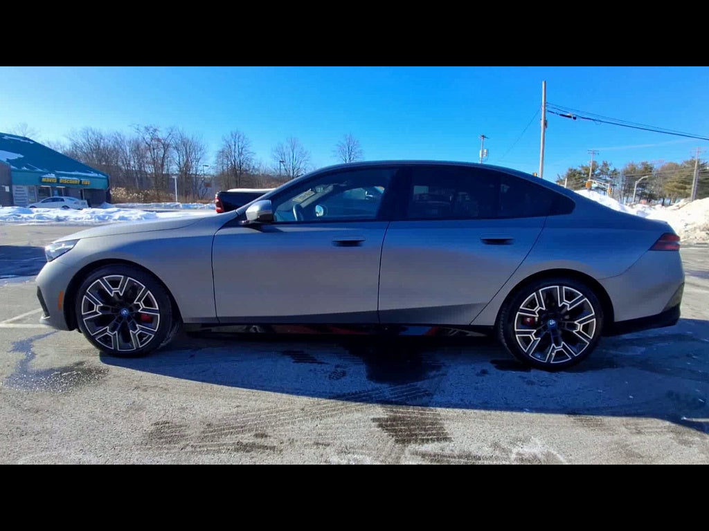 2025 BMW i5 xDrive40