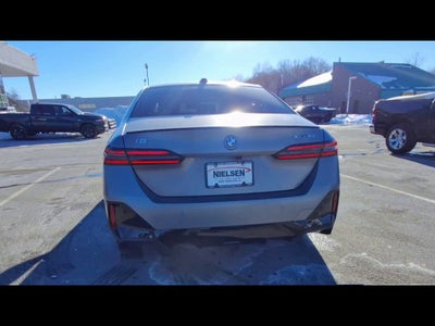 2025 BMW i5 xDrive40