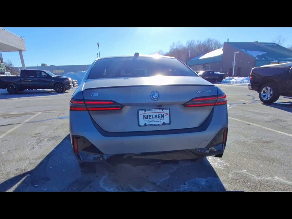 2025 BMW i5 xDrive40