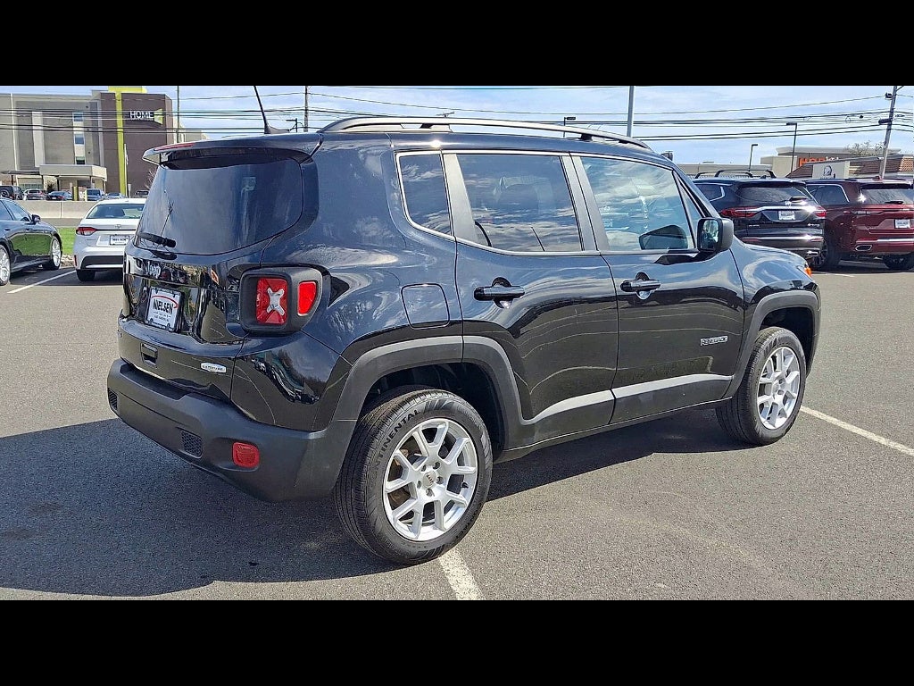 2022 Jeep Renegade Latitude