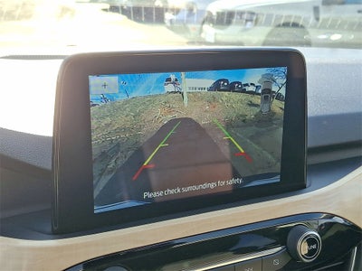 2022 Ford Escape Titanium