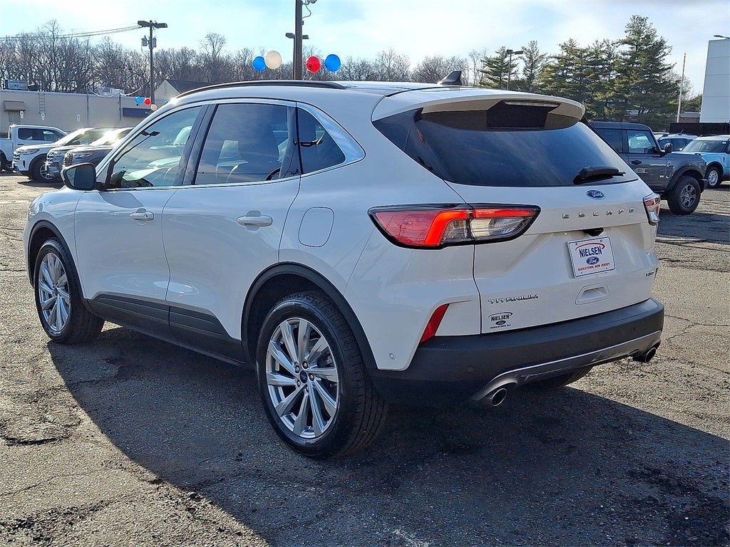 2022 Ford Escape Titanium