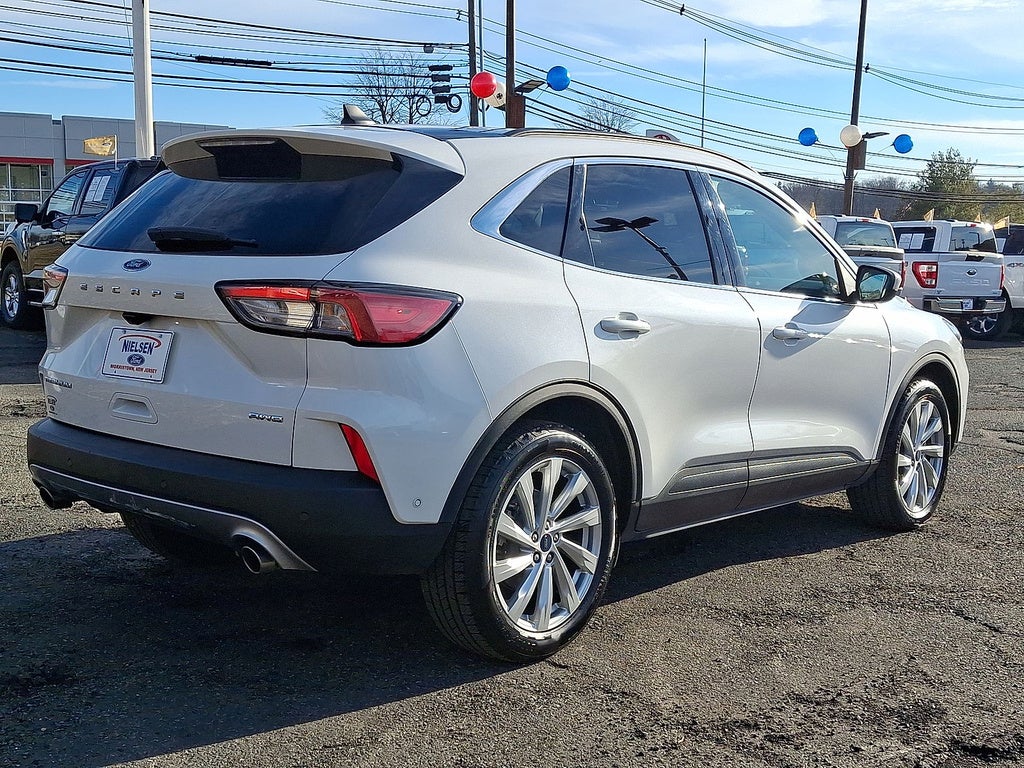 2022 Ford Escape Titanium