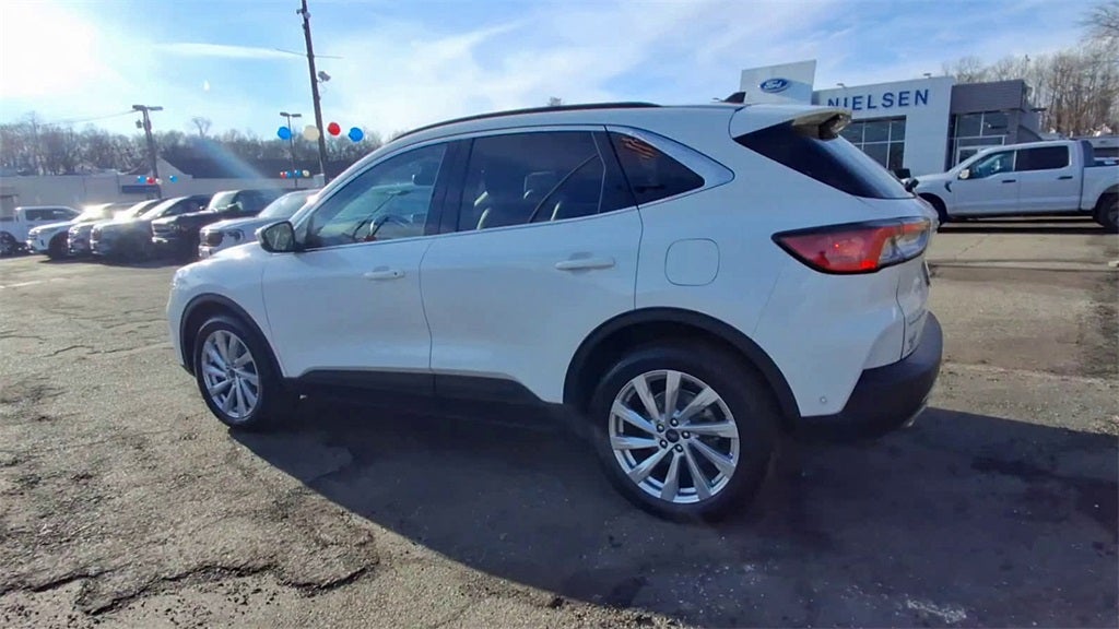 2022 Ford Escape Titanium