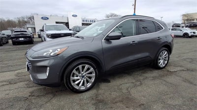 2022 Ford Escape Titanium