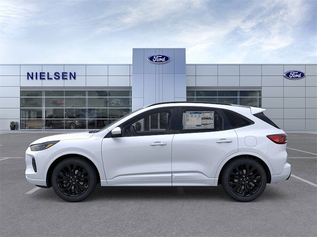 2026 Ford Escape ST-Line Elite