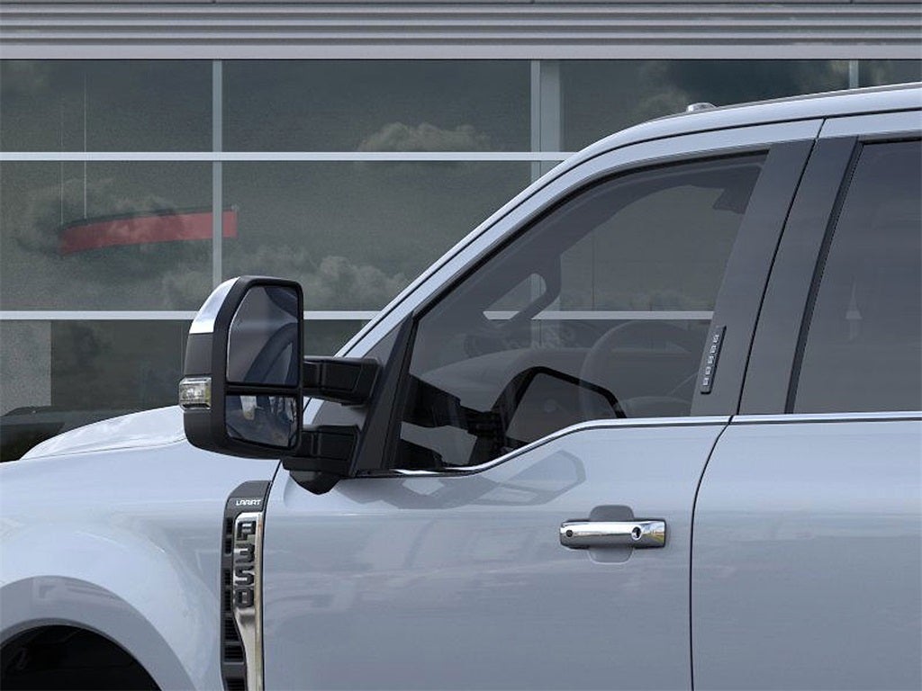 2025 Ford F-350SD Lariat