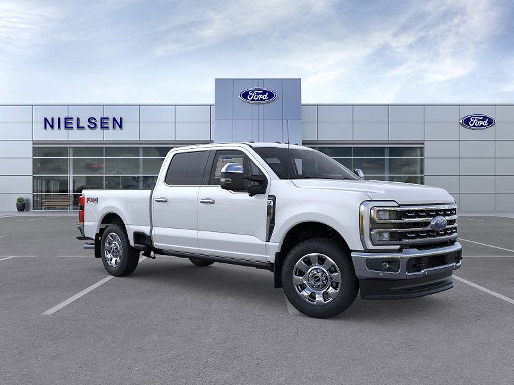 2026 Ford Super Duty F-350 SRW LARIAT