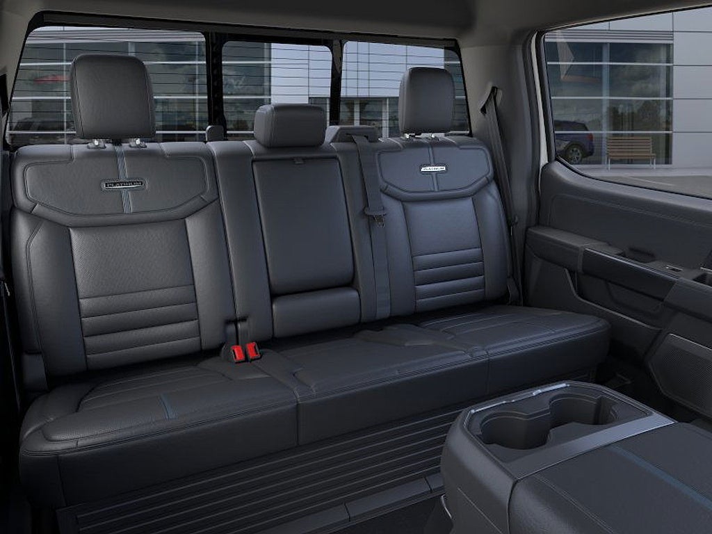 2026 Ford Super Duty F-350 SRW Platinum