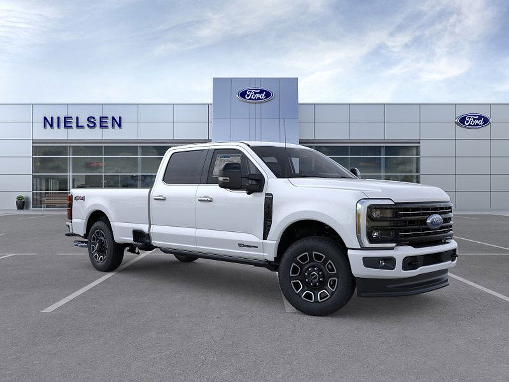 2026 Ford Super Duty F-350 SRW Platinum
