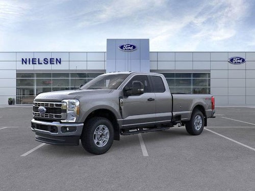 2026 Ford Super Duty F-350® XLT